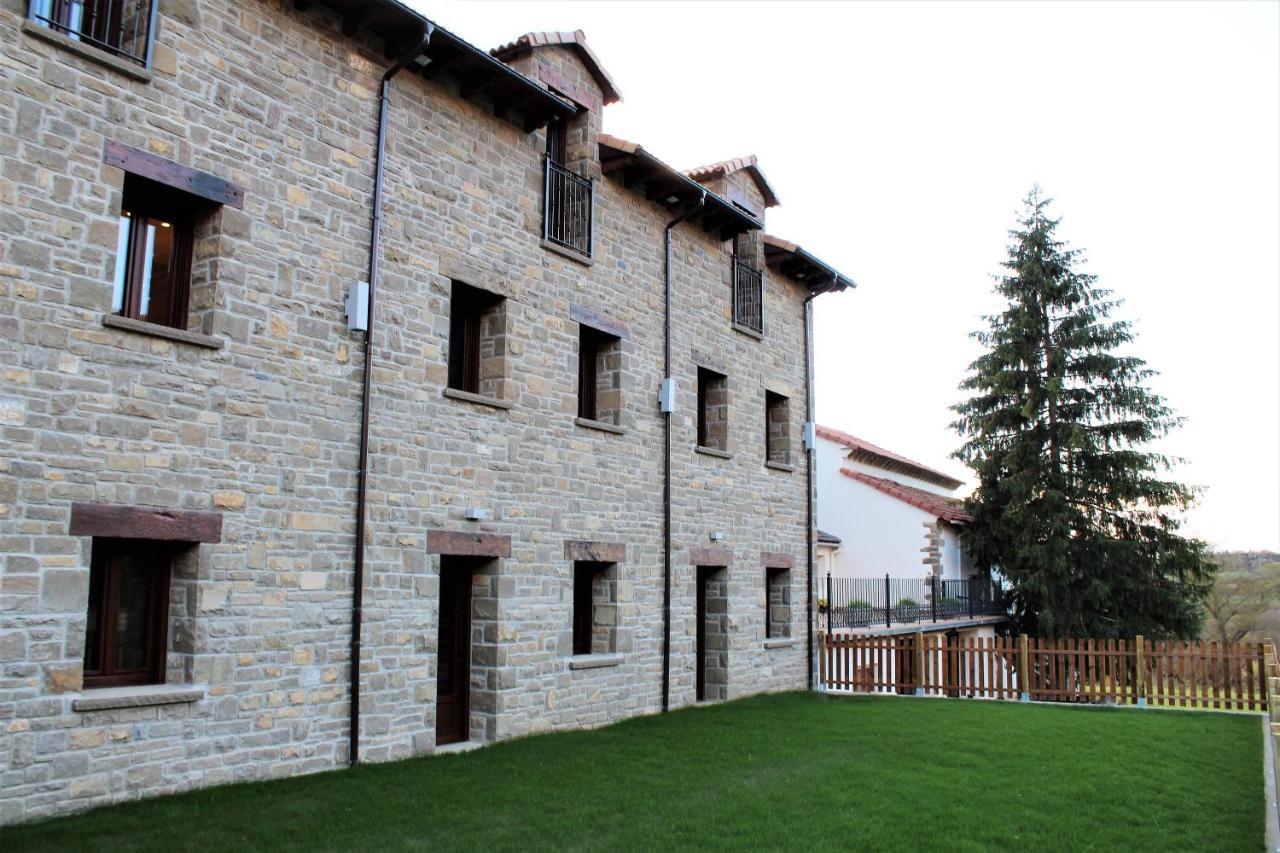 Affittacamere Casa Perez Yebra de Basa Esterno foto